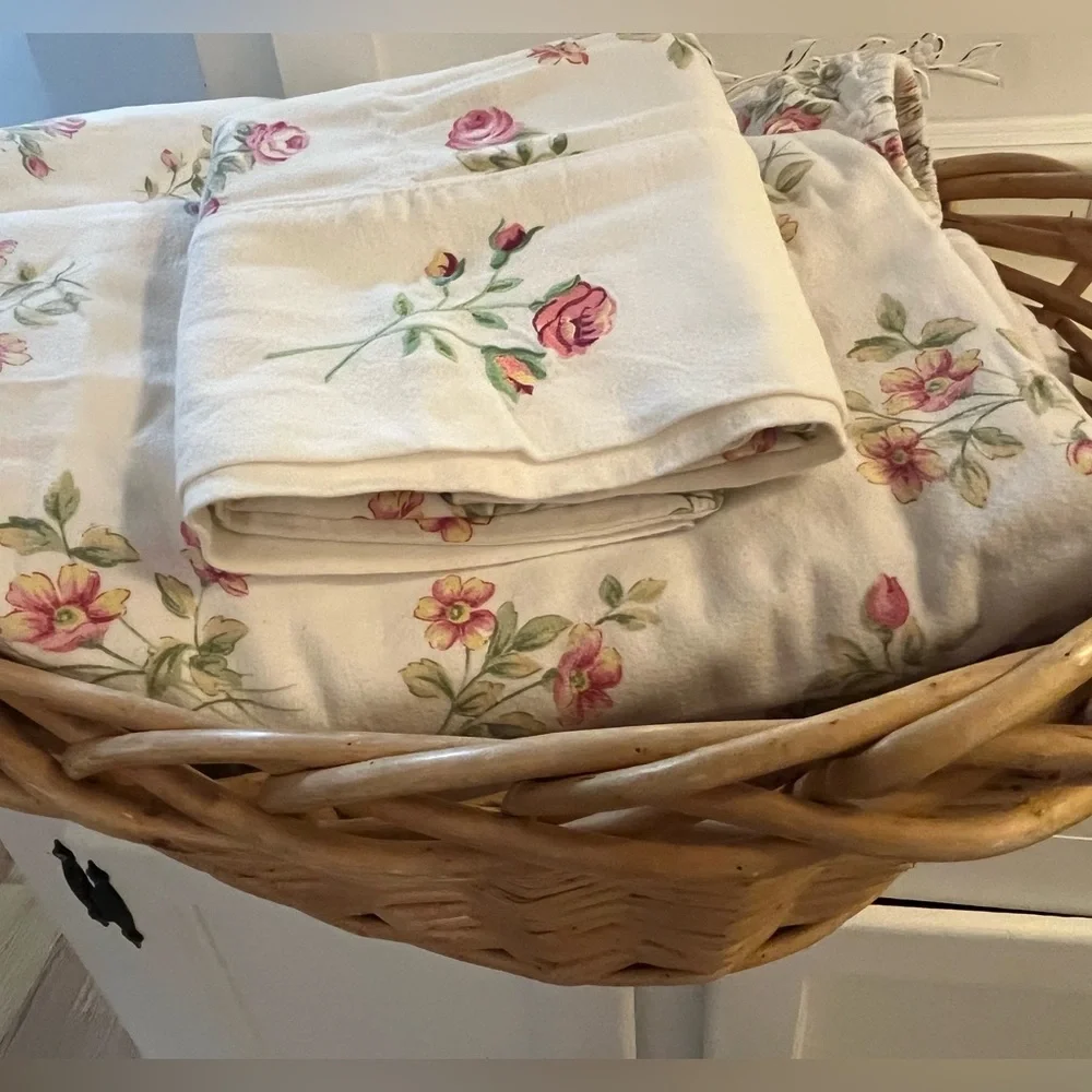Shabby Chic 100% Flannel Made in Portugal Sheet Set